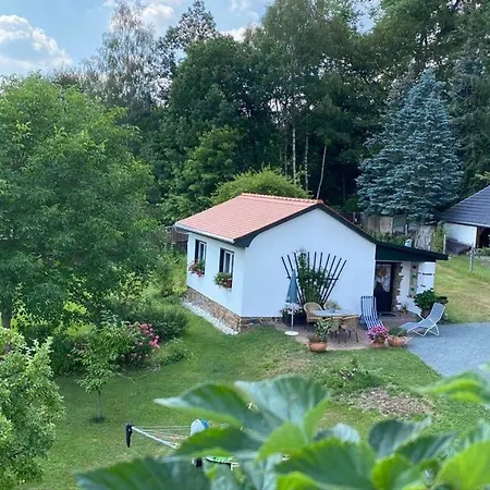 Hébergement de vacances Ferienhaus In Mit Moeblierter Terrasse *